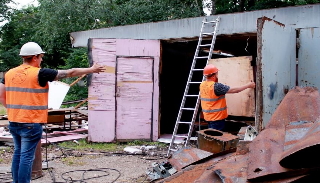 Демонтаж гаражей в Сергиевом Посаде, цена от 1762 руб. – услуги под ключ от ИП Садыков В. Р.